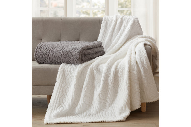 What Is A Sherpa Blanket Sherpa Vs Fleece Wayfair